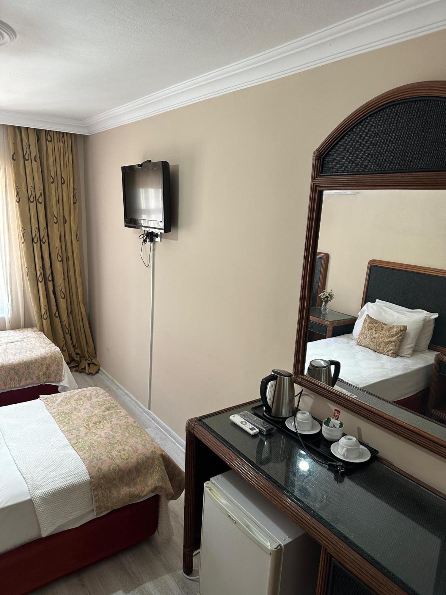 Loost Town Inn Hotel Antalya Exteriér fotografie